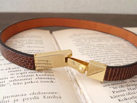 レザーブレスレット