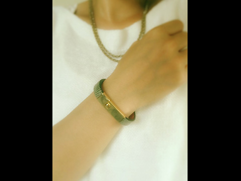 レザーブレスレット