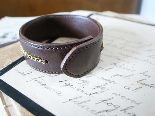 レザーバングル