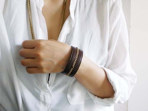 レザーバングル