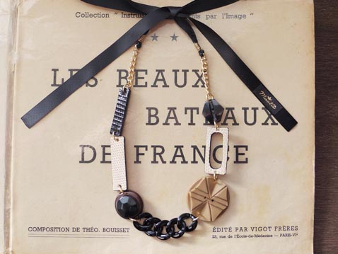 レザーブレスレット