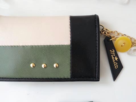 レザーブレスレット