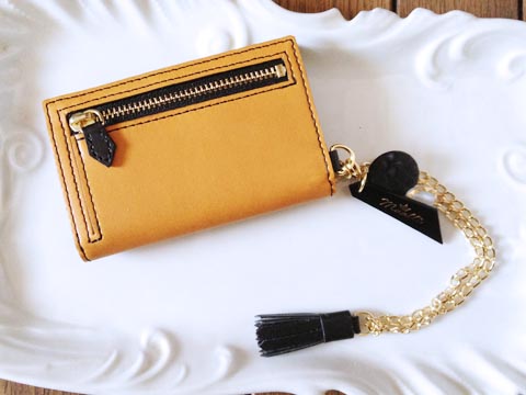 レザーブレスレット