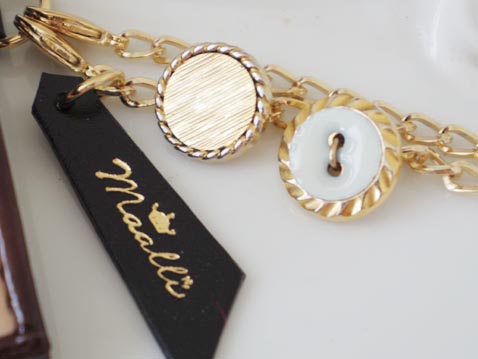 レザーブレスレット