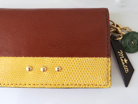 レザーブレスレット