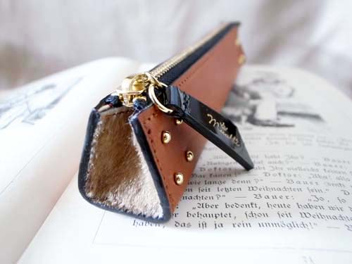 レザーブレスレット